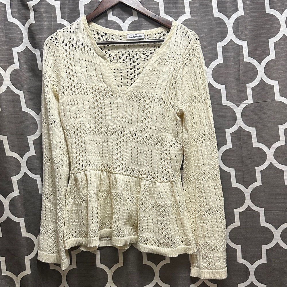 Chic Cream Crochet Women's Blouse